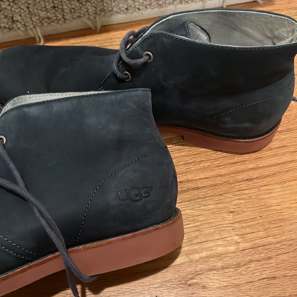 Mens Ugg Boots Size 10.5 main image 4